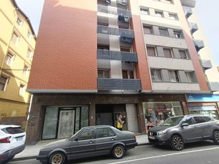 Local Comercial  C/ lehendakari aguirre. Solvia inmobiliaria  locales basauri