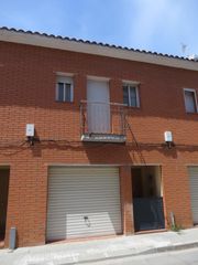 Pis  C/ sant isidre. Solvia inmobiliaria  piso palausolità i plegamans