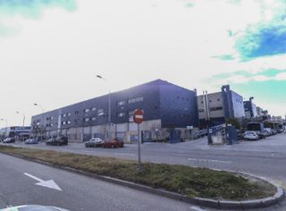 Parking coche  C/ resina. Solvia inmobiliaria  garaje madrid