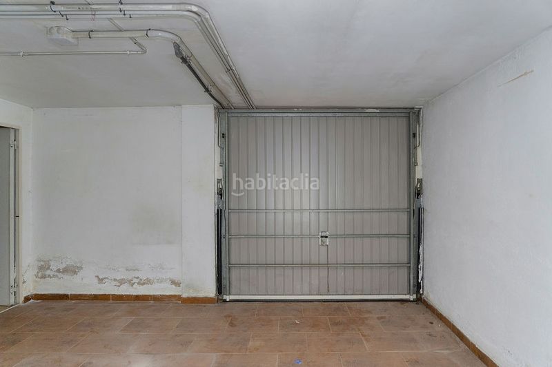 Foto 06fa380f-ddd3-4df3-a3db-bbd65555e0fd. Casa aparellada a Jamilena