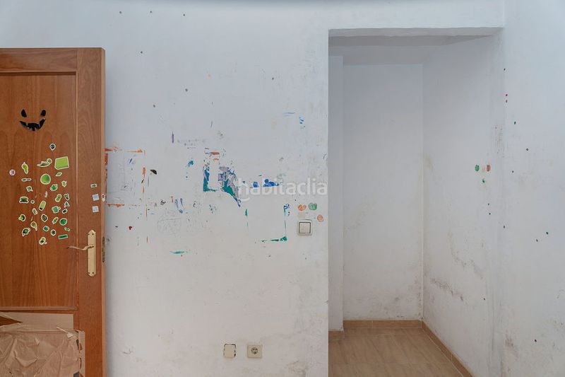 Foto 0dbc7b13-b624-4f58-af59-6c5c3c2cf4b5. Casa aparellada a Jamilena