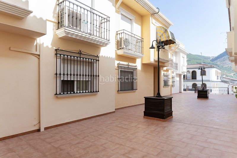 Foto 705653fa-d500-4aa6-bad5-6a7a993361fc. Casa aparellada a Jamilena