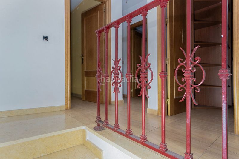 Foto 9c1ff546-39a2-47f4-b026-e18c45e173d3. Casa aparellada a Jamilena
