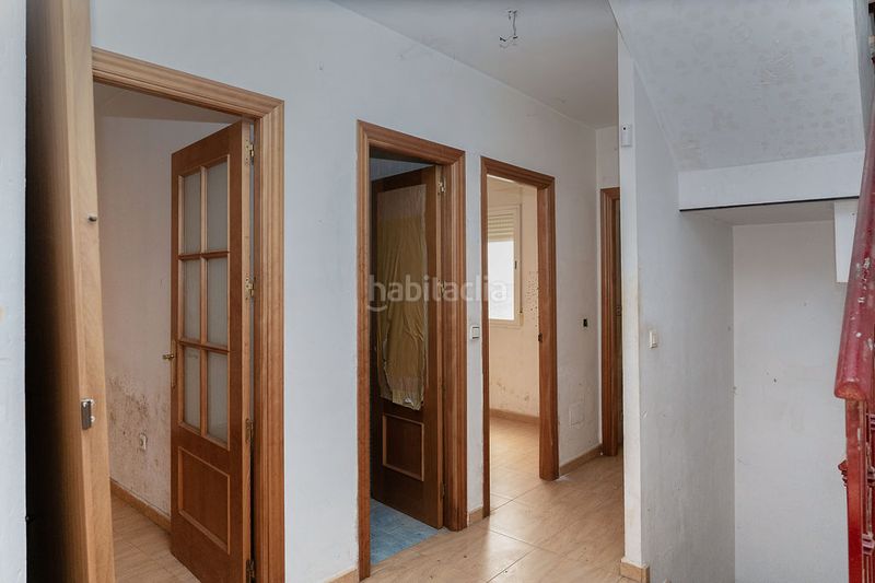 Foto b355a3bf-454e-44c1-9dfb-0d747ed1e6b4. Casa aparellada a Jamilena