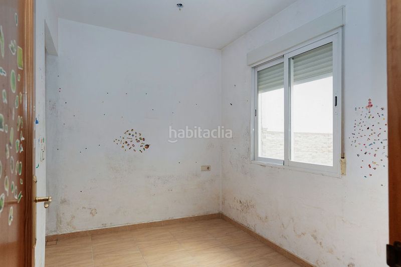 Foto c8f20a0e-29ff-414a-bd6d-e1b8c8bb83b7. Casa aparellada a Jamilena