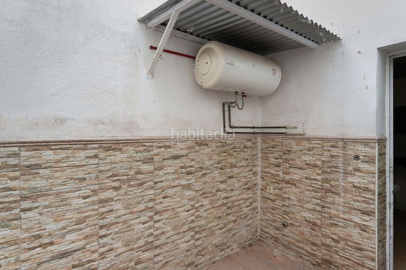 Foto e193c74f-e517-49cd-b738-1dcf89ee137c. Casa aparellada a Jamilena
