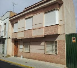 Chalet  C/ real. Solvia inmobiliaria  casa malagón
