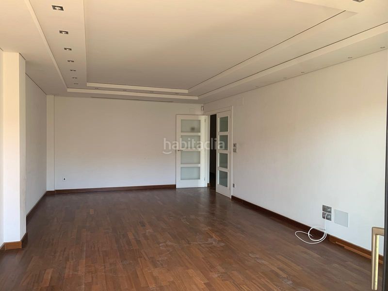 Foto 4469968f-6b14-46ef-902c-2d30433a400a. Pis a Plaza Crevillente - Antiguos Juzgados - El Asilo Elche / Elx