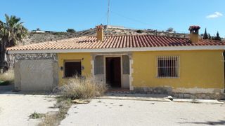 Xalet  C/ alerce-l espi. Solvia inmobiliaria  chalet independiente alicantealacant