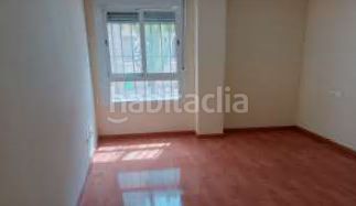 Foto 7aa30ccb-bff4-4d33-92ad-d3bb06a9d725. Pis a Catral