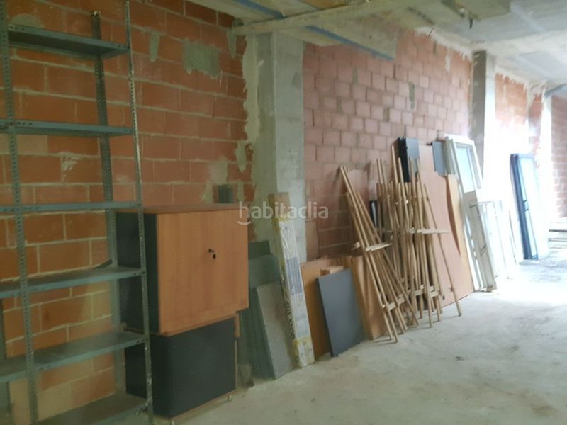 Foto 4144632f-88aa-498d-8a7c-1bf87543e82d. Local comercial a Carcaixent