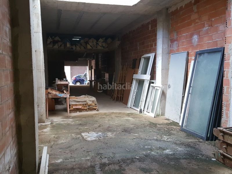 Foto d55eb759-2cfa-4997-867a-be6661743f5d. Local comercial a Carcaixent