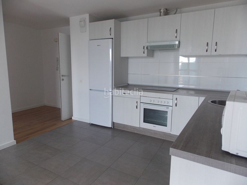 Foto d877b762-2829-4a85-918e-8c69ce75fd3d. Apartament amb piscina a La Cava - Fardachón Logroño