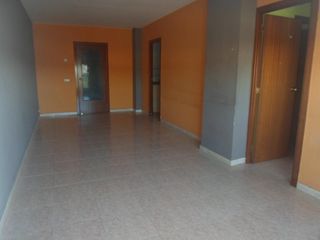 Appartement  C/ romani. Solvia inmobiliaria  piso vendrell el