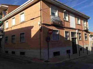 Flat  C/ escoria. Solvia inmobiliaria  piso colmenar viejo