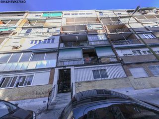 Etagenwohnung  C/ camarena. Solvia inmobiliaria  piso madrid