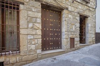 Chalet  C/ jerquia alta. Solvia inmobiliaria  casa úbeda