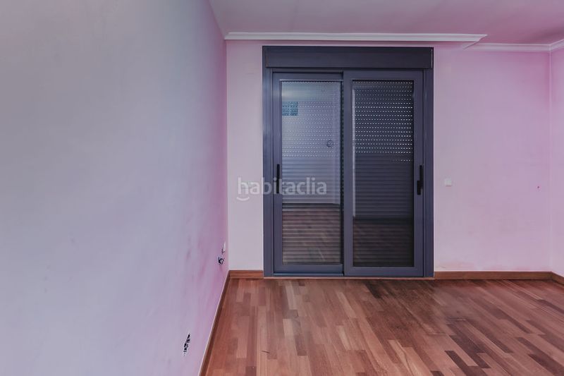 Foto 5b95c5a6-0d88-484f-9004-136f40776981. Casa aparellada a Almerimar Ejido (El)