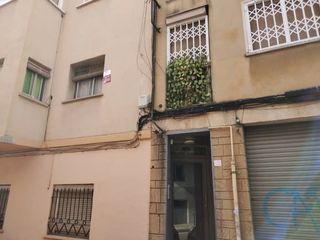 Flat  C/ vidal i guasch. Solvia inmobiliaria  piso barcelona