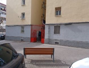 Pis a Av. Maresme