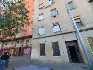 Pis a C/ Ferrocarrils Catalans