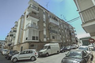 Flat  C/ virgen del pilar. Solvia inmobiliaria  piso dos hermanas