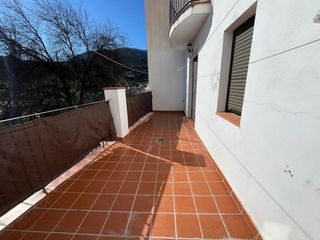 Chalet  C/ colomera. Solvia inmobiliaria  casa moclín