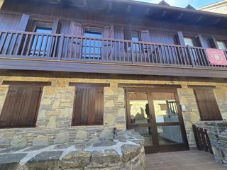 Flat  C/ frederic mistral. Solvia inmobiliaria  piso vielha