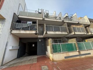 Etagenwohnung  C/ granados. Solvia inmobiliaria  piso villanueva del río segura