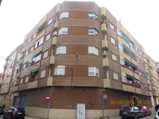 Pis  C/ sant carles. Solvia inmobiliaria  piso torrent