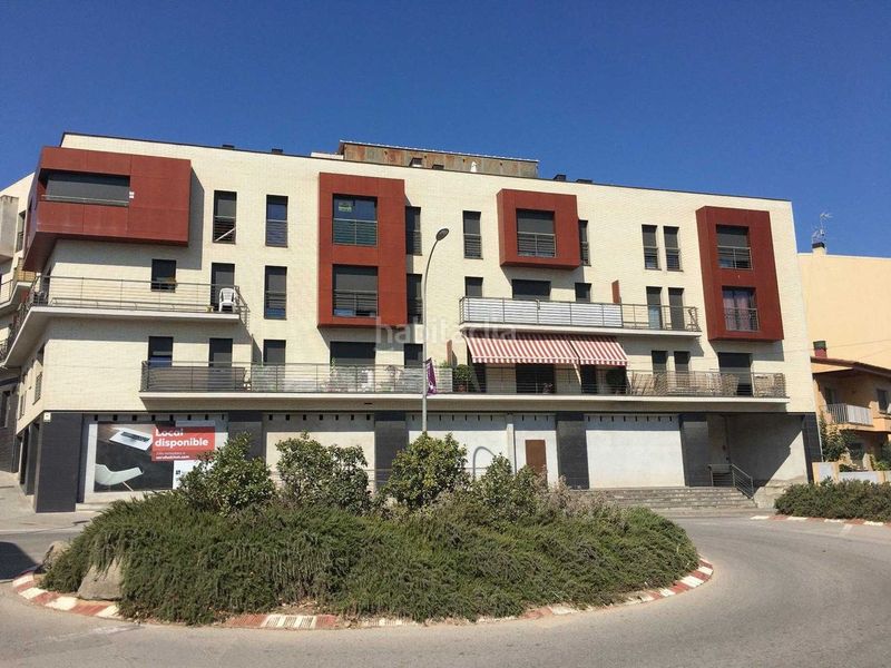 Foto 53d50529-290b-40b9-aaa9-b7eb61b4dc68. Aparcament cotxe a Tordera Tordera