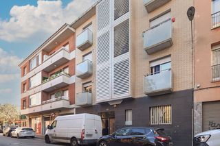 Etagenwohnung  C/ narcís blanch. Solvia inmobiliaria  piso girona