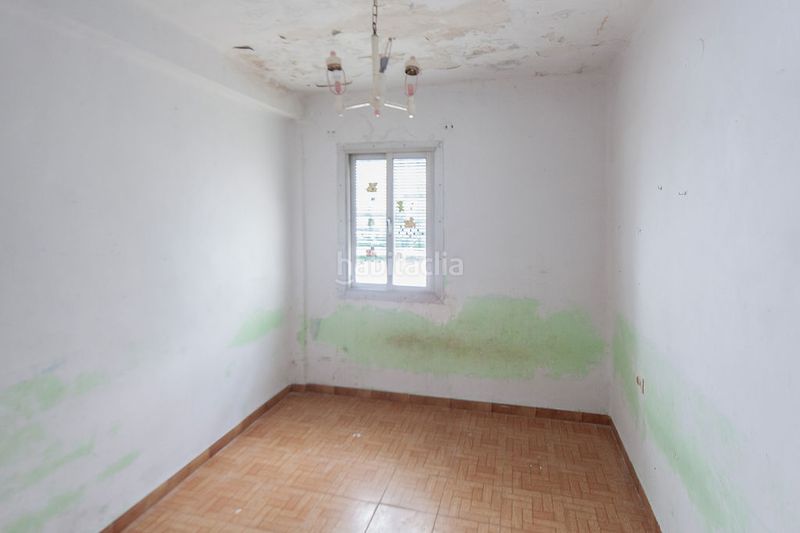 Foto fdd554a7-8b9c-458b-acda-b1887f58c28b. Pis a Carlet