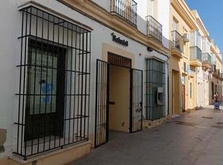Business premise  C/ nueva. Solvia inmobiliaria  locales puerto real