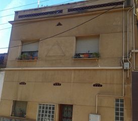 Xalet  C/ sant pere romani. Solvia inmobiliaria  casa molins de rei