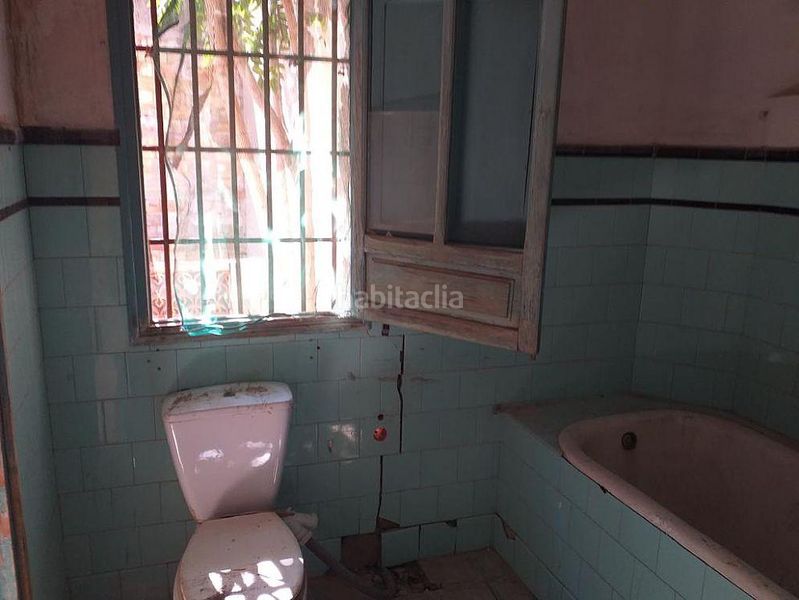Foto ac37706a-ae9c-4286-b2c2-86748817d92d. Xalet a Centro Elda
