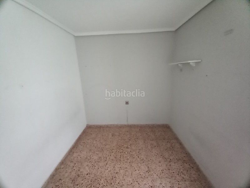 Foto 0f1a9aba-e0ea-4797-8fee-a572619d908e. Pis a Aldaia