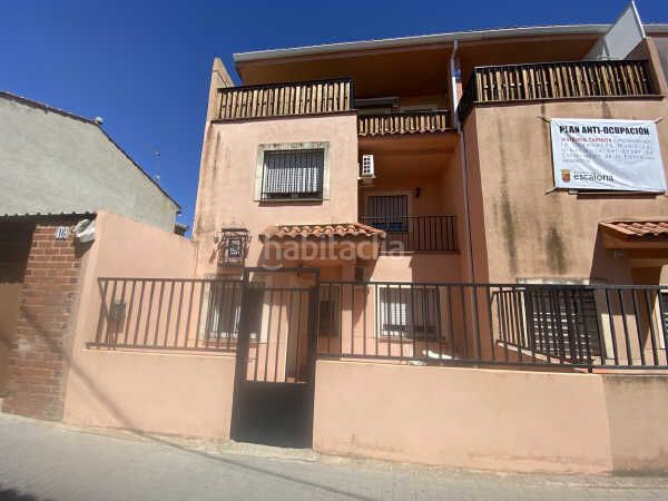 Foto 8a8cf208-c3a0-4e53-8bc3-db5b18e0d313. Pis a Escalona