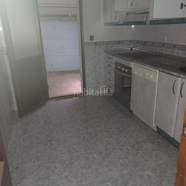 Foto 157f8409-8a33-403f-a702-7441f67c075a. Pis a Arévalo
