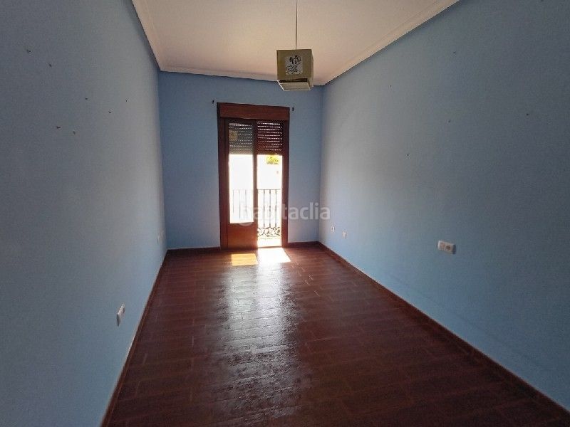 Foto 63863888-4980-433e-ab65-943be2331dd6. Pis amb aparcament a Carolina (La)