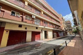 Aparcament cotxe a C/ Goya -Edificio Elvis X-