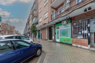Miete Geschäftsraum  C/ villaamil. Solvia inmobiliaria  locales móstoles