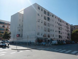 Pis  C/ esteve garrell. Solvia inmobiliaria  piso granollers
