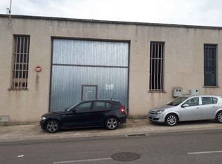 Affitto Capannone industriale  C/ tramuntana. Solvia inmobiliaria  nave industrial tàrrega
