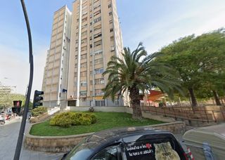 Flat  Av sant ildefons. Solvia inmobiliaria  piso cornellà de llobregat