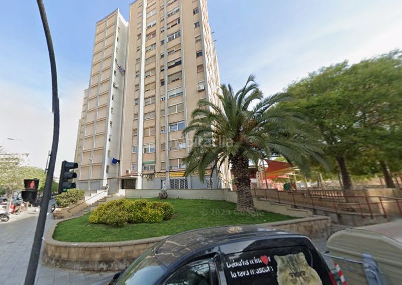 Pis a Sant Ildefons Cornellà de Llobregat
