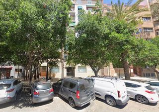 Pis  C/ ruaya. Solvia inmobiliaria  piso valencia