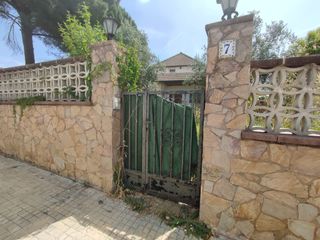 Xalet  C/ mas boada. Solvia inmobiliaria  chalet independiente caldes de malavella
