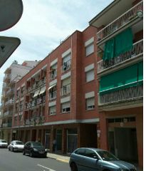 Pis  C/ els prats de rei. Solvia inmobiliaria  piso igualada