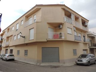 Pis  C/ la ferrería. Solvia inmobiliaria  piso llombai